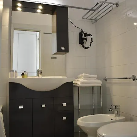 Homing Milano Navigli Suites Aparthotel